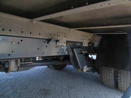 Náklaďák 2017 Iveco Eurocargo 75E190 + lift + 3p + EURO 6 (18)