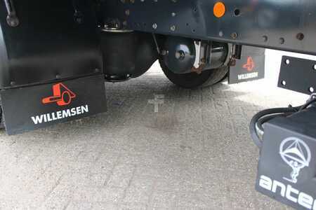 Náklaďák 2018 Iveco Eurocargo 120E18 + LIFT + EURO 6 + 10 PIECES IN STOCK (20)