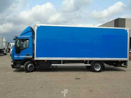 Náklaďák 2018 Iveco Eurocargo 120E21 euro 6 + lift + lot in stock (2)