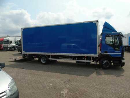 Náklaďák 2018 Iveco Eurocargo 120E21 euro 6 + lift + lot in stock (6)