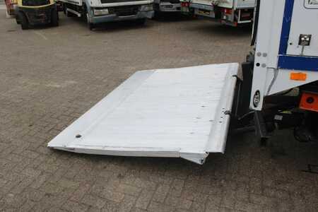 Camion 2012 Mercedes-Benz Antos 360 + euro 6 + lift (10)