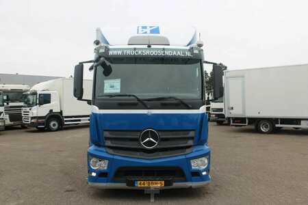Camion 2012 Mercedes-Benz Antos 360 + euro 6 + lift (2)