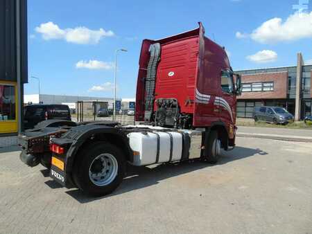 Truck 2011 Volvo FH 460 + XL CABINE + MANUAL + EURO 5 + 6x IN STOCK (2)
