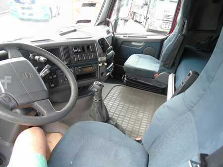 Truck 2011 Volvo FH 460 + XL CAB + EURO 5 + manual + 6x IN STOCK (12)