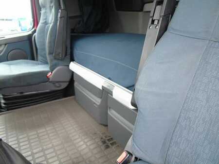 Truck 2011 Volvo FH 460 + XL CAB + EURO 5 + manual + 6x IN STOCK (6)