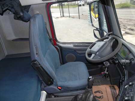 Truck 2012 Volvo FH 460 + XL CAB + MANUAL + EURO 5 (10)