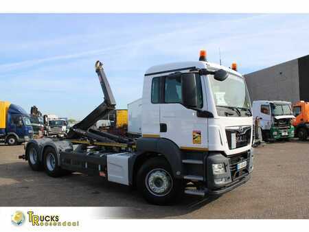 Kamion 2018 MAN TGS 28.460 + 20t + 6x2 + EURO 6 (1)