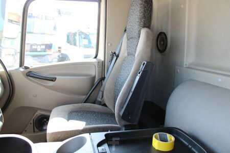 Vrachtwagen 2007 DAF CF 75.250 + LIFT (18)