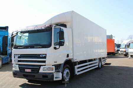 Vrachtwagen 2007 DAF CF 75.250 + LIFT (2)