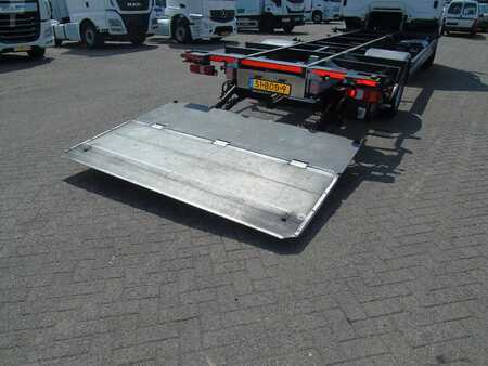 Lastebil 2013 Mercedes-Benz Atego 1218 + EURO 6 + 5 PERS + BDF + LIFT (13)
