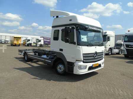 Lastebil 2013 Mercedes-Benz Atego 1218 + EURO 6 + 5 PERS + BDF + LIFT (2)