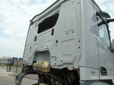 Truck 2013 Mercedes-Benz Arocs 2640 + 6x4 + functional / engine good + EURO 6 + Drivabale (7)