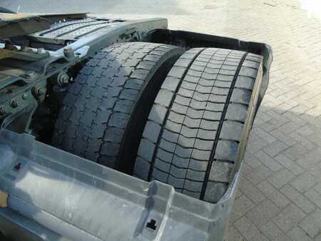 Lastbil 2013 Mercedes-Benz Actros 1842 + euro 5 + spoiler (14)