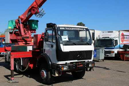 Mobila kranar 1983 Mercedes-Benz SK 2628 + 6X6 + SPRING + MANUAL + HMK 42TON (4)