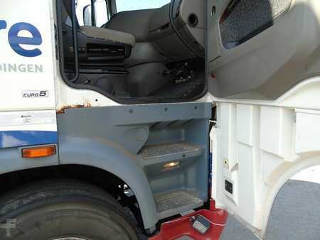 Camión 2009 DAF XF 105 .460 + MANUAL + EURO 5 (20)