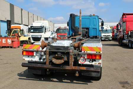 Lastbil 2010 DAF CF 85.410 + euro 5 + 6x2 (16)