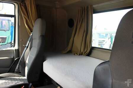 Caminhão 2011 DAF CF 75 .310 + 6X2 + EURO 5 (12)