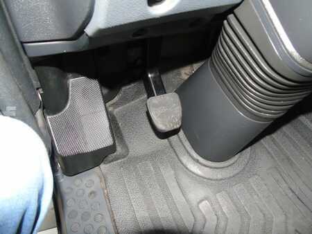 Camion 2014 Mercedes-Benz Axor 1829 + CARRIER SUPRA 950 + LIFT + ATP + EURO 5 (13)