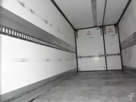 Camión 2014 Mercedes-Benz Antos 1924 + carrier 1150 + lift + euro 6 (14)