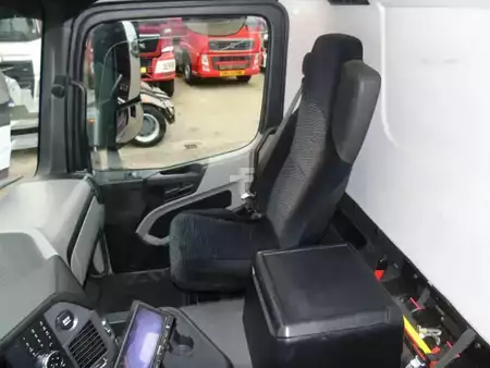 Camión 2014 Mercedes-Benz Antos 1924 + carrier 1150 + lift + euro 6 (17)