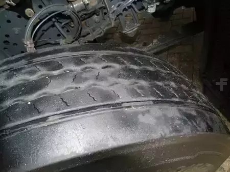 Camión 2014 Mercedes-Benz Antos 1924 + carrier 1150 + lift + euro 6 (20)