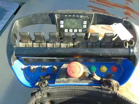 Náklaďák 2017 Volvo FMX 500 + 4x4 + HMF 4020 4x + JIB 4x 30 METER + REMOTE (12)