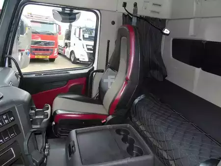 Náklaďák 2017 Volvo FMX 500 + 4x4 + HMF 4020 4x + JIB 4x 30 METER + REMOTE (13)