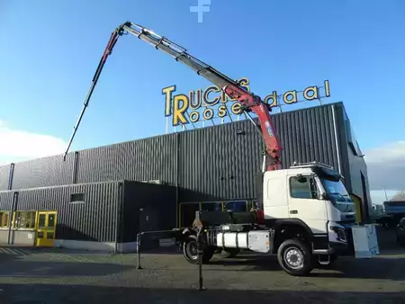 Náklaďák 2017 Volvo FMX 500 + 4x4 + HMF 4020 4x + JIB 4x 30 METER + REMOTE (2)