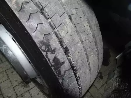 Camion 2019 Iveco Stralis 420 + EURO 6 + SPOILER (16)