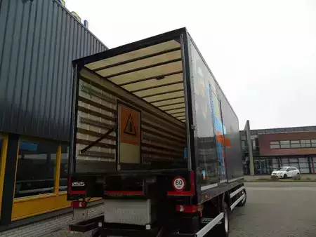 Náklaďák 2012 Iveco Eurocargo 150E25 + lift + euro 5 EEV + 3P (5)