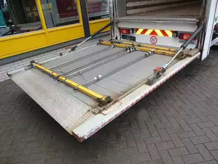 Ciężarówka 2008 Volvo FM 9.340 + SPECIAL LIFT 2 ETAGE + EURO 5 (5)