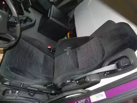 Camión 2014 Mercedes-Benz Antos 1924 + EURO 6 + LIFT + KONVEKTA ELECTRIC SOLAR (13)