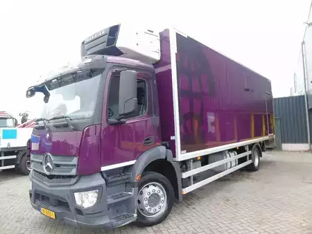 Camión 2013 Mercedes-Benz Antos 1924 + EURO 6 + CARRIER 950 MT (2)