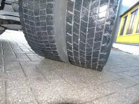 Kamion 2012 Scania P230 + carrier supra 950 + euro 5 + lift (20)