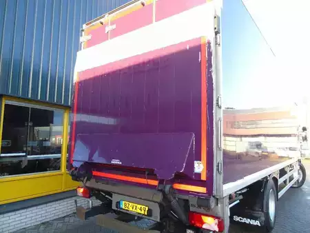 Kamion 2012 Scania P230 + carrier supra 950 + euro 5 + lift (9)