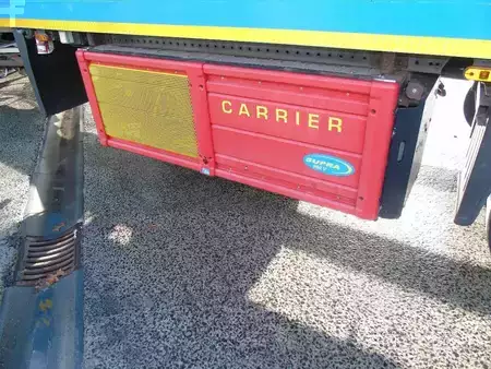 Traileri 2009 Schmitz Cargobull 2 AXLE + CARRIER + DHOLLANDIA LOADLIFT (3)