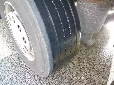 Traileri 2009 Schmitz Cargobull 2 AXLE + CARRIER + DHOLLANDIA LOADLIFT (6)