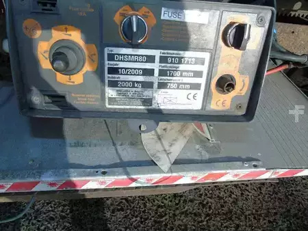 Traileri 2009 Schmitz Cargobull 2 AXLE + CARRIER + DHOLLANDIA LOADLIFT (9)