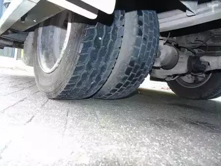 Camion 2007 Iveco Eurocargo 75 E 180  GLASWAGEN (18)