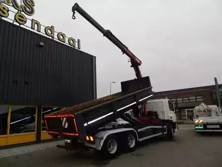 Lastbil 2003 DAF CF 85.380 + MANUAL + HMF 1680 + HYVA + 6X2 (3)