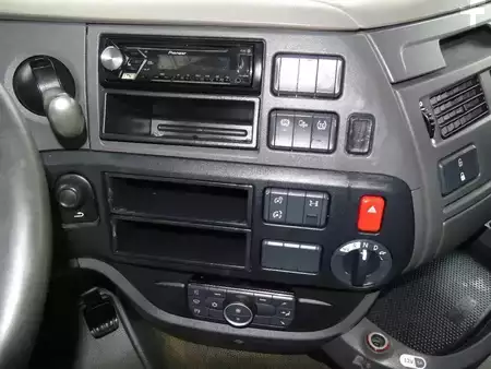 Lastbil 2018 DAF XF 106.480 + EURO 6 + SPOILER (7)