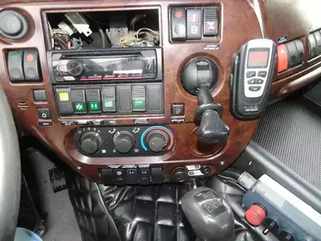 Camion 2010 Ginaf X 4243 TS + EURO 5 + 8X4 + MANUAL (9)