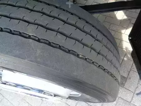 Kamion 2013 Mercedes-Benz Actros 1842 + euro 5 + spoiler (13)