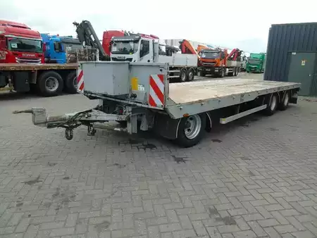 Dragvagnar 2010 LAG 3 AXLE (2)