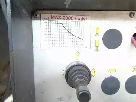 Náklaďák 2009 Renault Midlum 220 + euro 5 + MANUAL + lift + 12T (10)