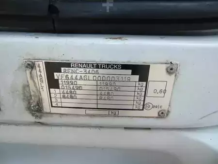Náklaďák 2009 Renault Midlum 220 + euro 5 + MANUAL + lift + 12T (15)