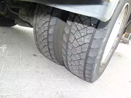 Náklaďák 2009 Renault Midlum 220 + euro 5 + MANUAL + lift + 12T (20)