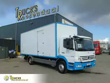 Lastbil 2010 Mercedes-Benz Atego 1218 + euro 5 + lift (1)
