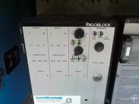 Remorques industrielles 2000 Burg frigo block lift (11)