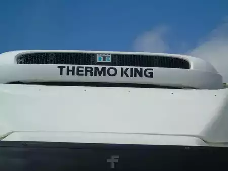 Camion 2014 Iveco Stralis 360 + THERMO KING T600R + EURO 6 + 3T LIFT (9)